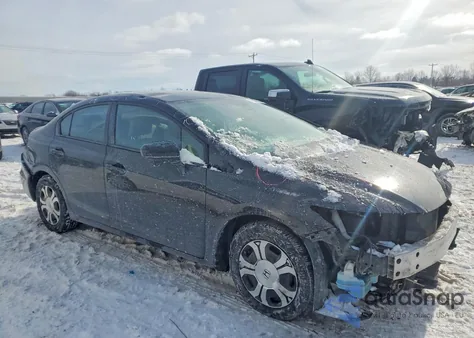 2014 Honda Civic Hybrid z USA, uszkodzony, nr VIN 19XFB4F22EE200302